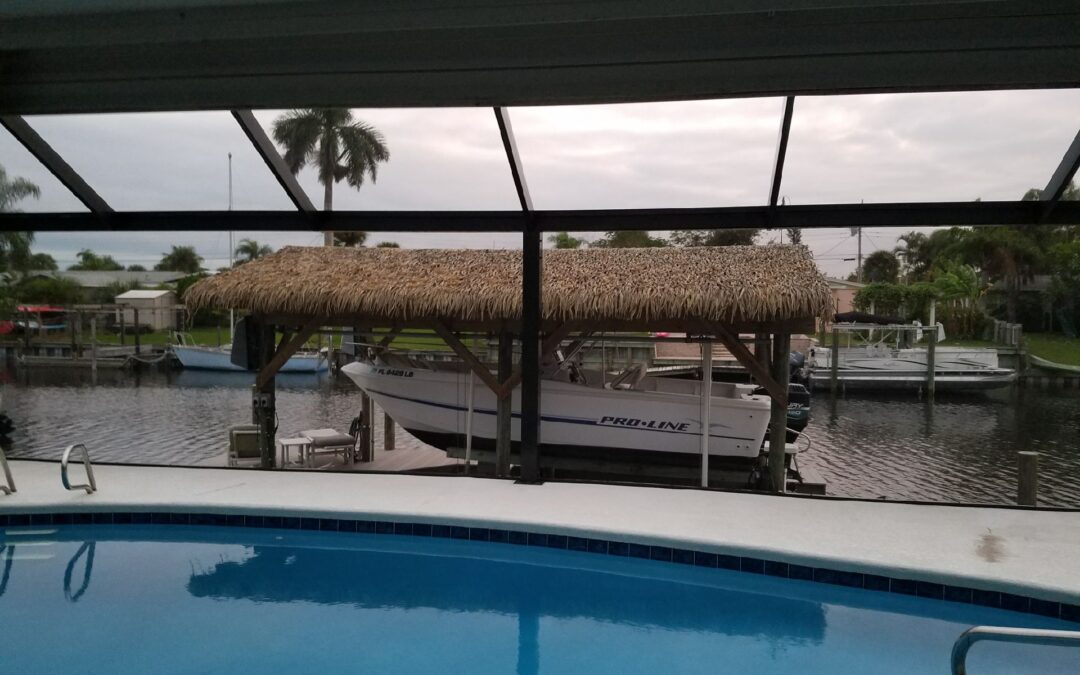 How Much Does It Cost to Put a Screen Enclosure Around A Pool in Florida?
